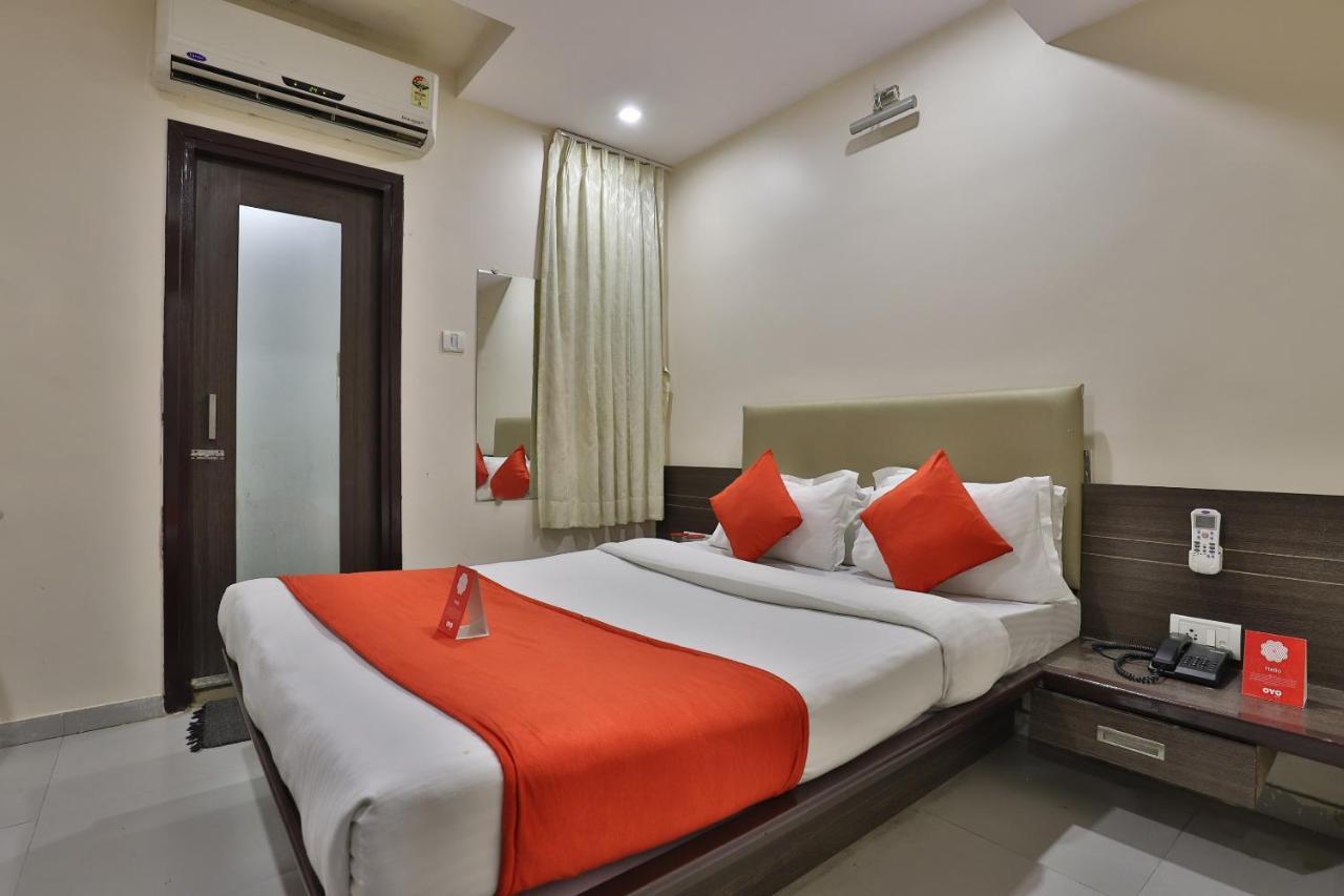New Rajdhani Hotel วาโดดารา ภายนอก รูปภาพ