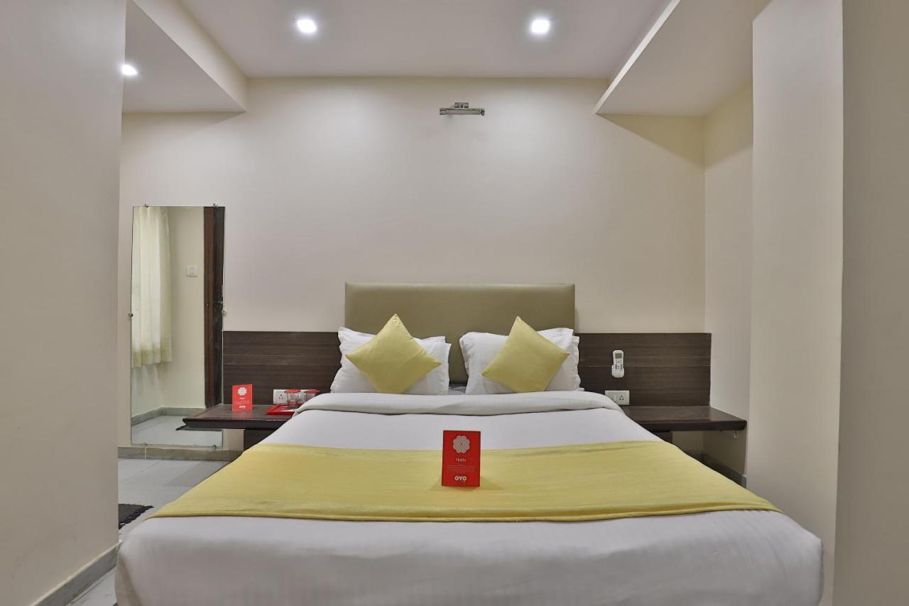 New Rajdhani Hotel วาโดดารา ภายนอก รูปภาพ