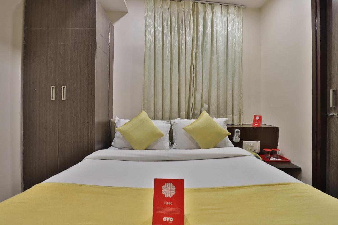 New Rajdhani Hotel วาโดดารา ภายนอก รูปภาพ